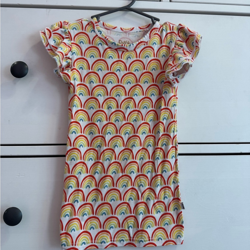 Little sleepies primary rainbow shirt